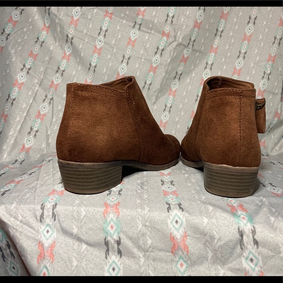 Brown Boots - Picture 6 of 11